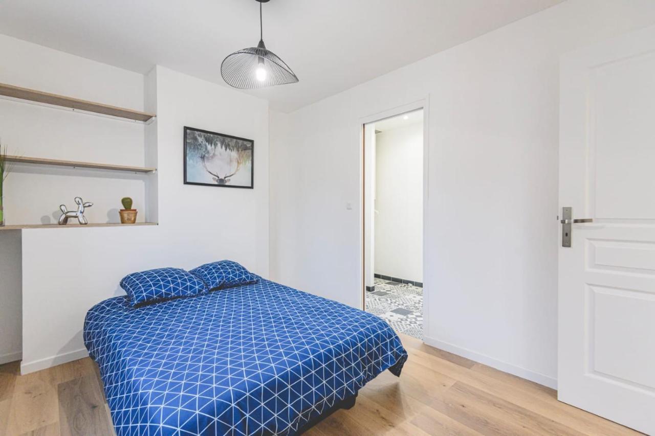 Appartement Lumineux Proche Cathedrale Reims Exterior foto