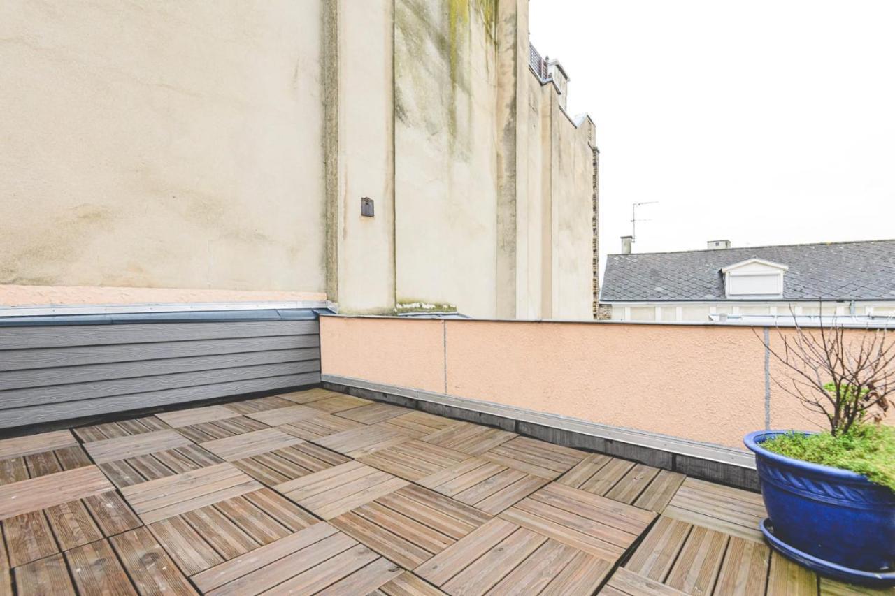 Appartement Lumineux Proche Cathedrale Reims Exterior foto